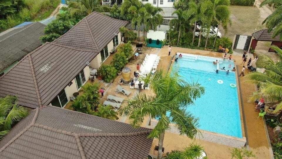 Thip Siam Village Ao Nam Mao Buitenkant foto