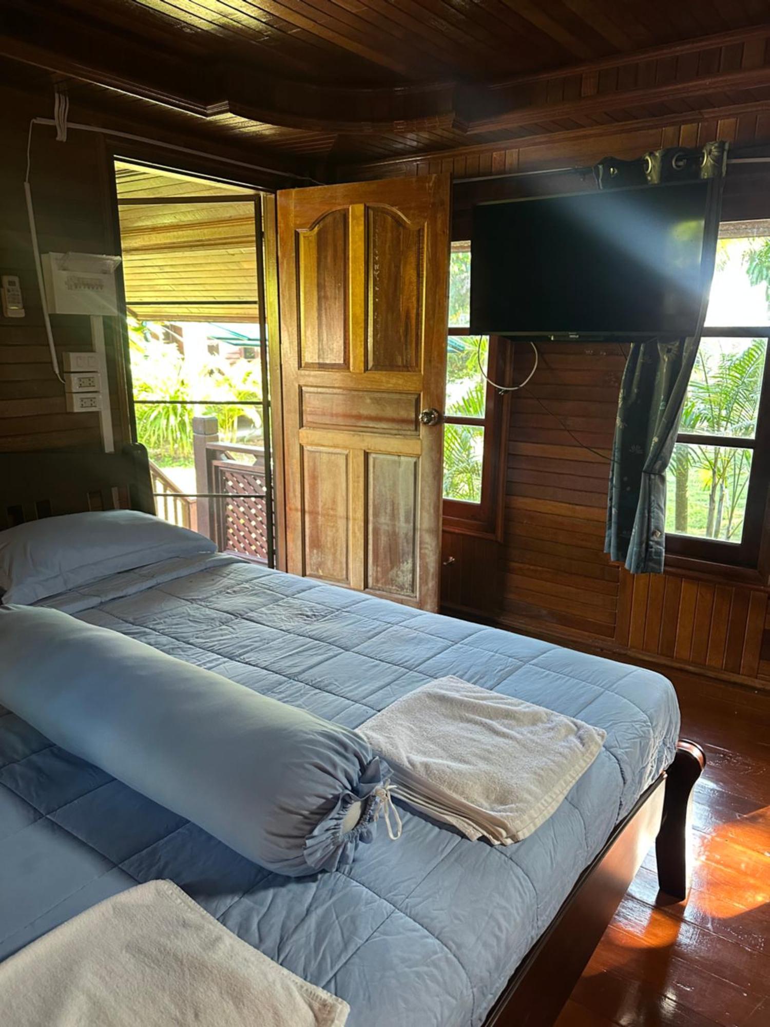 Thip Siam Village Ao Nam Mao Buitenkant foto