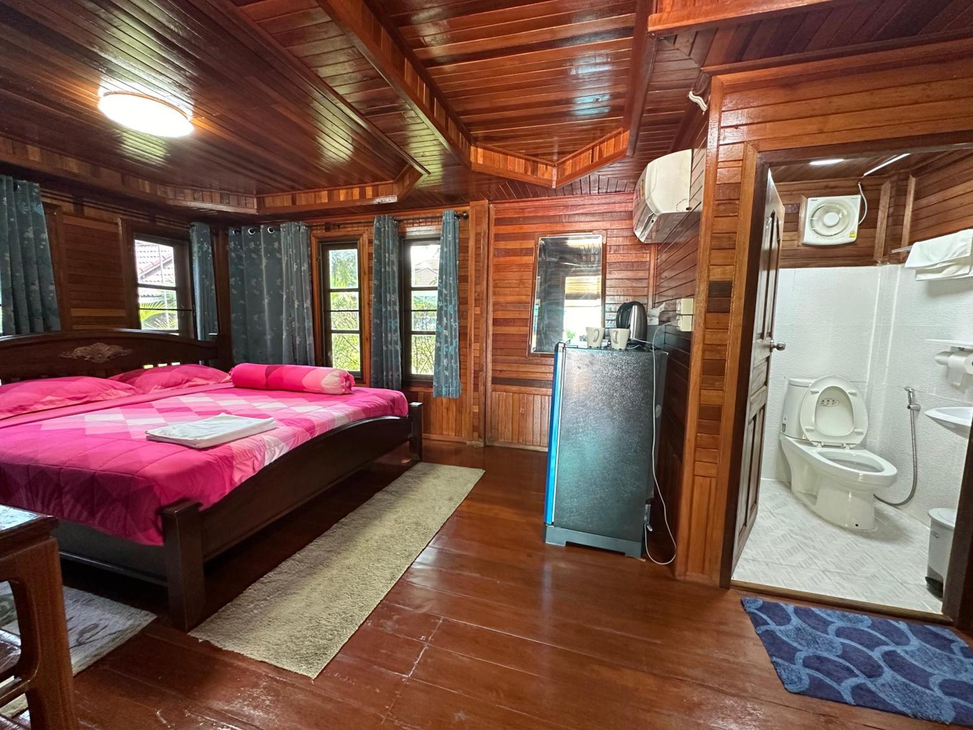 Thip Siam Village Ao Nam Mao Buitenkant foto